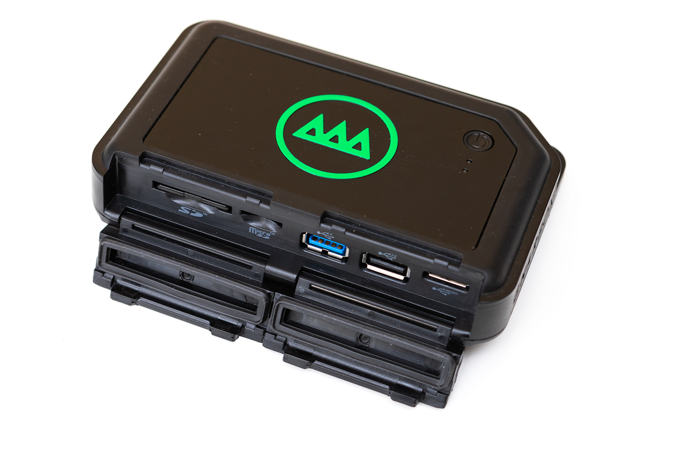 Gnarbox 1.0 rugged backup device review - HDRshooter