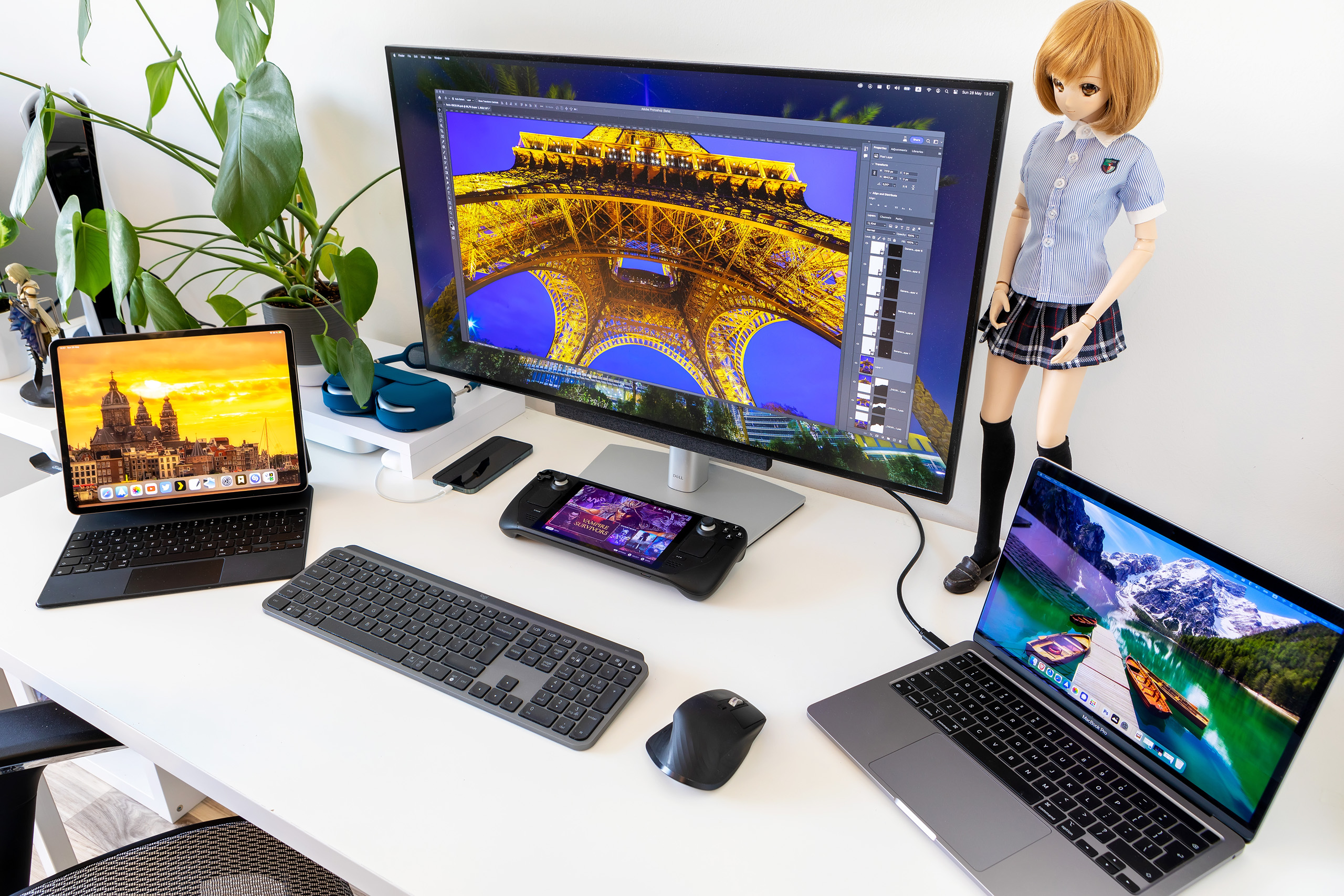 Desk setup 2023